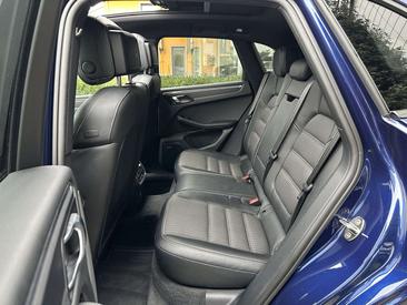 Porsche Macan Electrique Base — photo 34