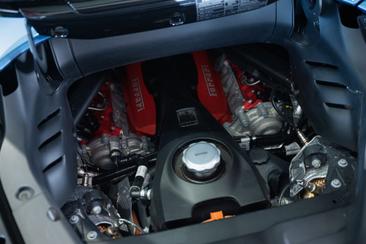 Ferrari SF90 Spider — photo 11