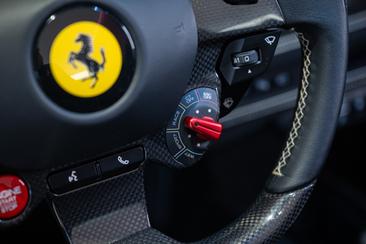 Ferrari F8 Spider — photo 21