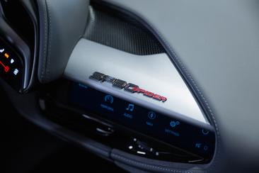 Ferrari SF90 Spider — photo 27