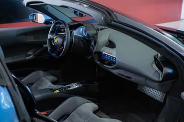 Ferrari SF90 Spider — photo 28