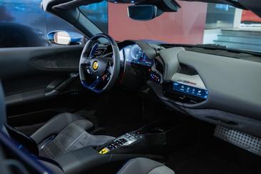 Ferrari SF90 Spider — photo 29