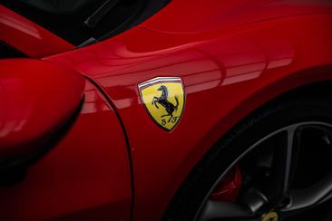 Ferrari 296 GTS — photo 10