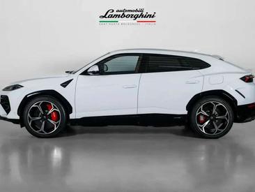 Lamborghini Urus — photo 2