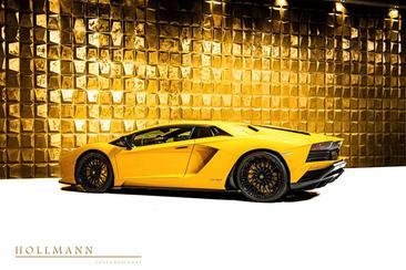 Lamborghini Aventador — photo 5