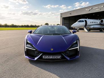 Lamborghini Revuelto — photo 2