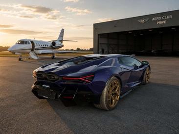 Lamborghini Revuelto — photo 5