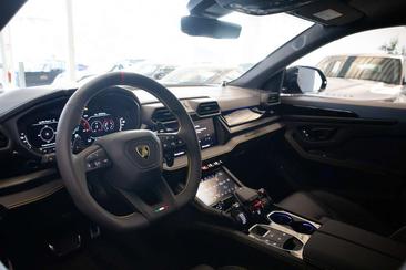 Lamborghini Urus SE — photo 6