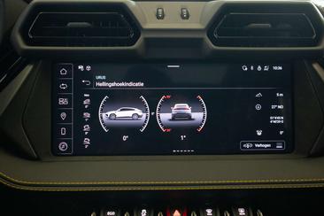 Lamborghini Urus SE — photo 29
