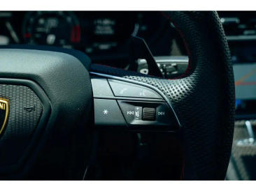 Lamborghini Urus Urus S — photo 16