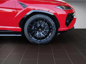 Lamborghini Urus Urus SE — photo 9