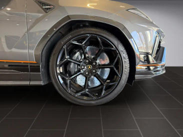 Lamborghini Urus Urus Performante — photo 9