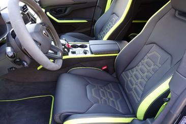 Lamborghini Urus — photo 11