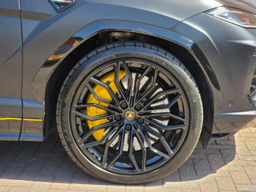 Lamborghini Urus Urus SE — photo 9