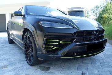 Lamborghini Urus — photo 20