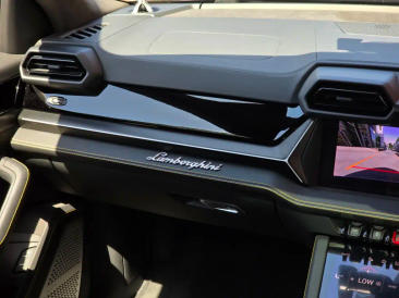 Lamborghini Urus Urus SE — photo 17