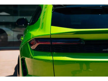Lamborghini Urus Urus SE — photo 30
