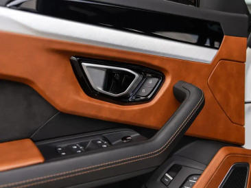 Lamborghini Urus Urus — photo 24