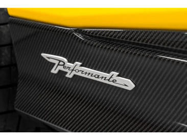 Lamborghini Urus Urus Performante — photo 56