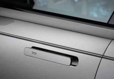 Land Rover Range Rover Velar 2.0D Standard 4WD Aut. 180 Noir — photo 20