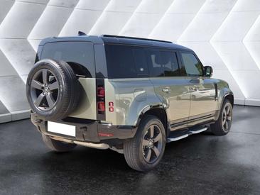 Land Rover Defender 110 X-Dynamic HSE Awd 3.0d I6 Mhev 300cv Auto — photo 4