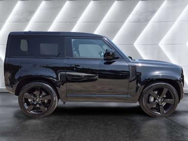Land Rover Defender 90 X-Dynamic HSE Awd 3.0d I6 Mhev 300cv Auto — photo 5