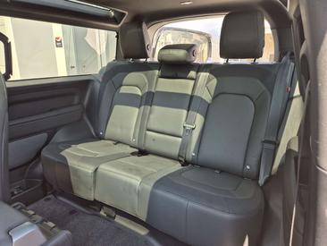 Land Rover Defender 90 X-Dynamic HSE Awd 3.0d I6 Mhev 300cv Auto — photo 7
