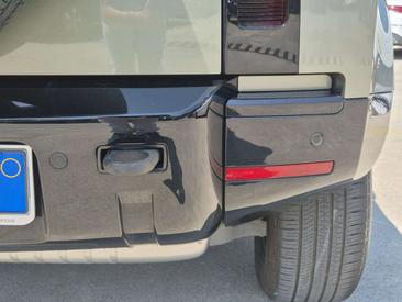 Land Rover Defender 110 X-Dynamic HSE Awd 3.0d I6 Mhev 300cv Auto — photo 21