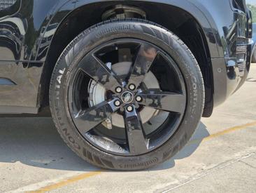 Land Rover Defender 90 X-Dynamic HSE Awd 3.0d I6 Mhev 300cv Auto — photo 13