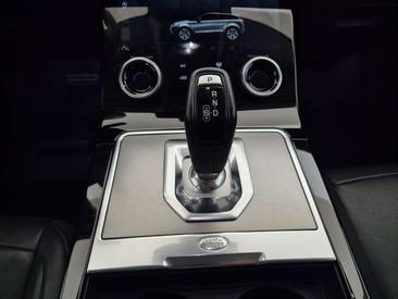 Land Rover Range Rover Evoque 2.0d I4 Mhev 163cv Auto SE Awd — photo 11
