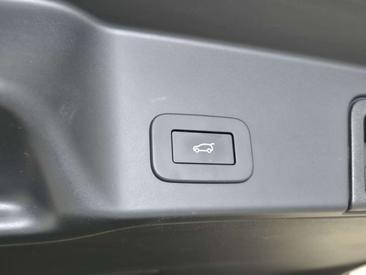 Land Rover Range Rover Evoque 2.0d I4 Mhev 163cv Auto SE Awd — photo 19