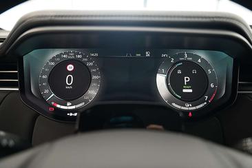 Land Rover Range Rover Sport P550e Hybrid Argent — photo 13