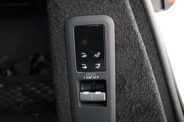 Land Rover Range Rover Sport P550e Hybrid Argent — photo 22
