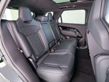 Land Rover Range Rover Sport Black 4.4 P635 SV — photo 4