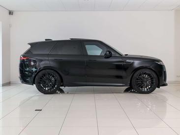 Land Rover Range Rover Sport Black 4.4 P635 SV — photo 5