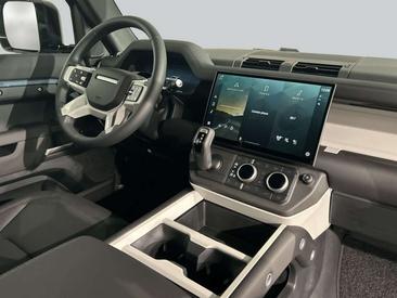 Land Rover Defender 90 D200 S 147 KW (Diesel) — photo 15