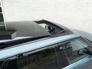 Land Rover Range Rover Sport P460e Dynamic SE — photo 12