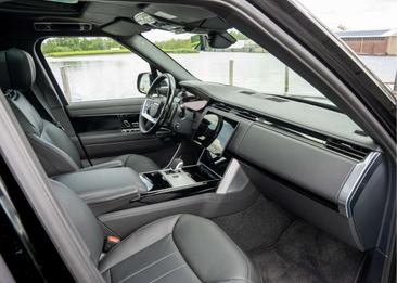Land Rover Range Rover Autobiography P550e — photo 24