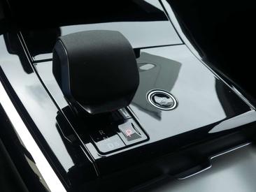 Land Rover Range Rover Sport P460e Dynamic SE — photo 38