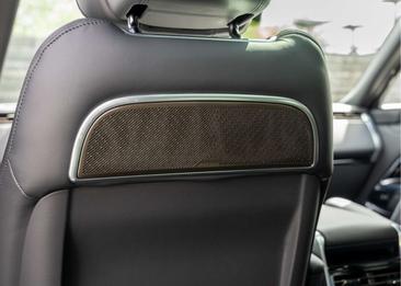 Land Rover Range Rover Autobiography P550e — photo 36