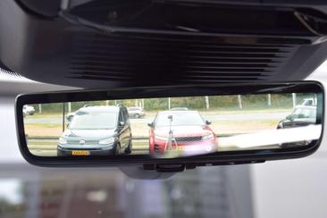 Land Rover Range Rover Sport P460e Dynamic HSE PHEV Vert — photo 23