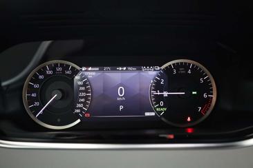 Land Rover Range Rover Evoque SE — photo 14