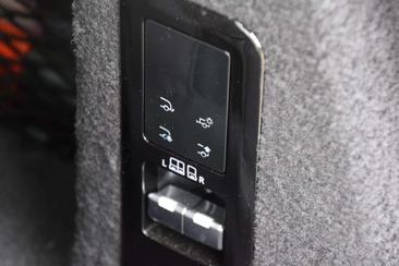 Land Rover Range Rover Sport P460e Dynamic HSE PHEV Vert — photo 29