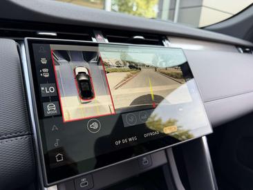 Land Rover Discovery Sport P270e Dynamic SE AWD Auto 25.5MY — photo 12