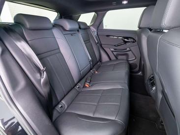 Land Rover Range Rover Evoque P270e PHEV AWD SE Dynamic Edition Cold Climate — photo 4