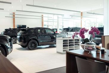 Land Rover Range Rover Sport P460e Dynamic HSE PHEV Vert — photo 36