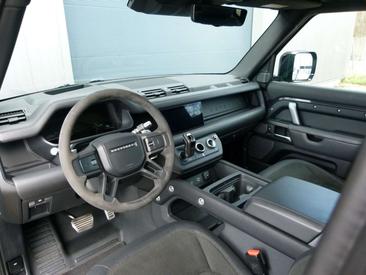 Land Rover Defender 90 V8 AHK Panorama ACC LED Gris — photo 9