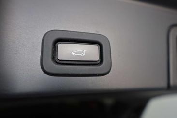 Land Rover Range Rover Evoque SE — photo 28