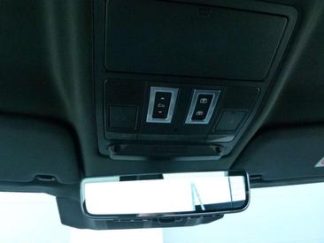 Land Rover Defender 90 V8 AHK Panorama ACC LED Gris — photo 22