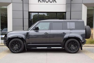 Land Rover Defender 110 P525 110 V8 Gris